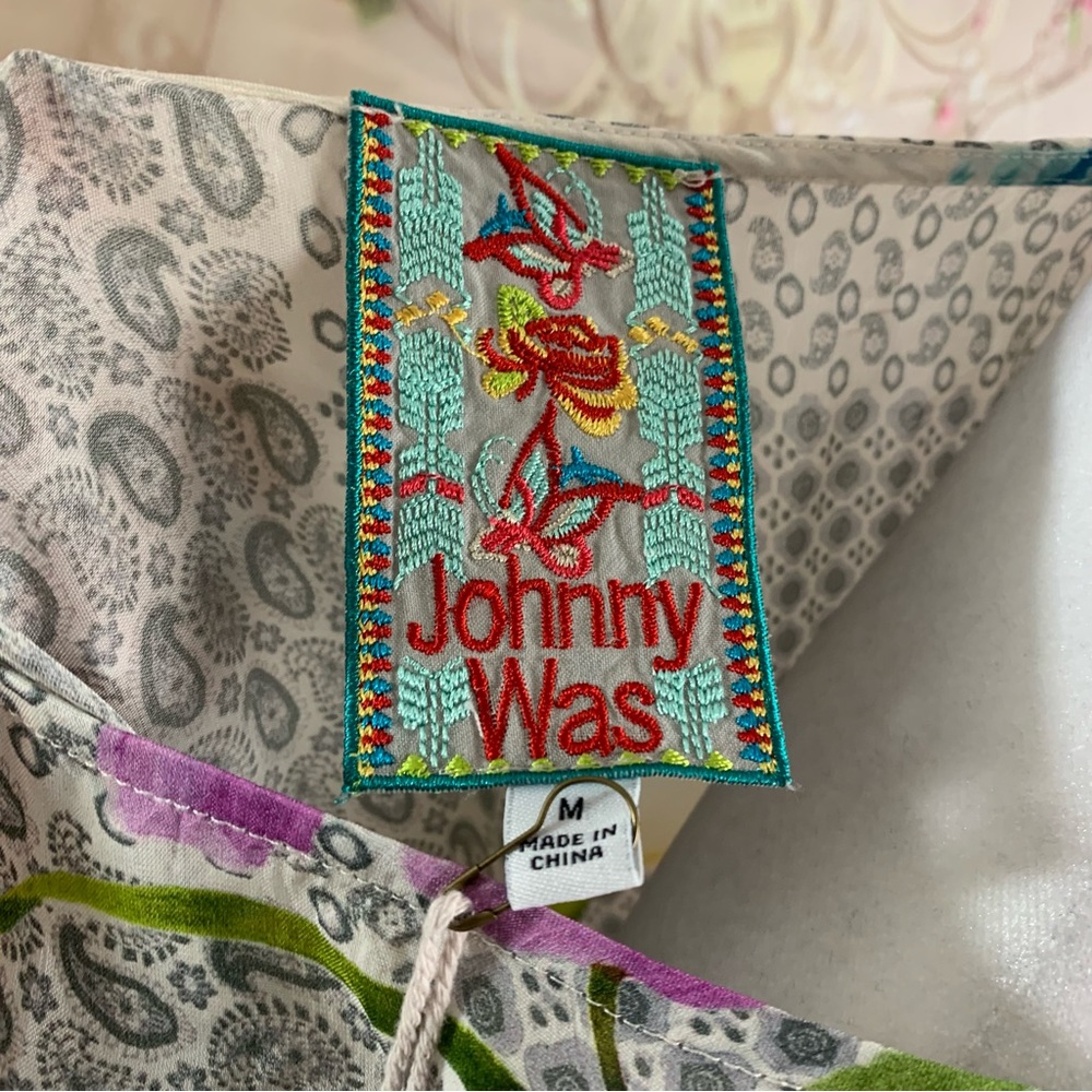 NEW Johnny Was Silky Linden Floral Blouse - Picture 10 of 11